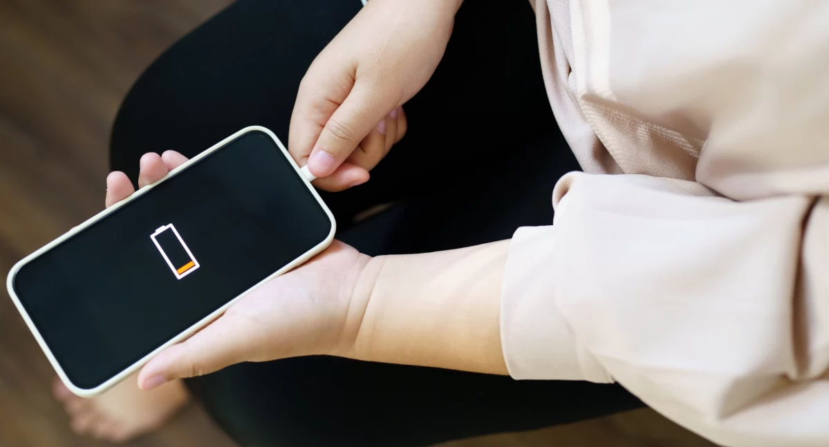 Ciekawostki, dbać baterię iPhone wydłużyć żywotność - zdjęcie, fotografia