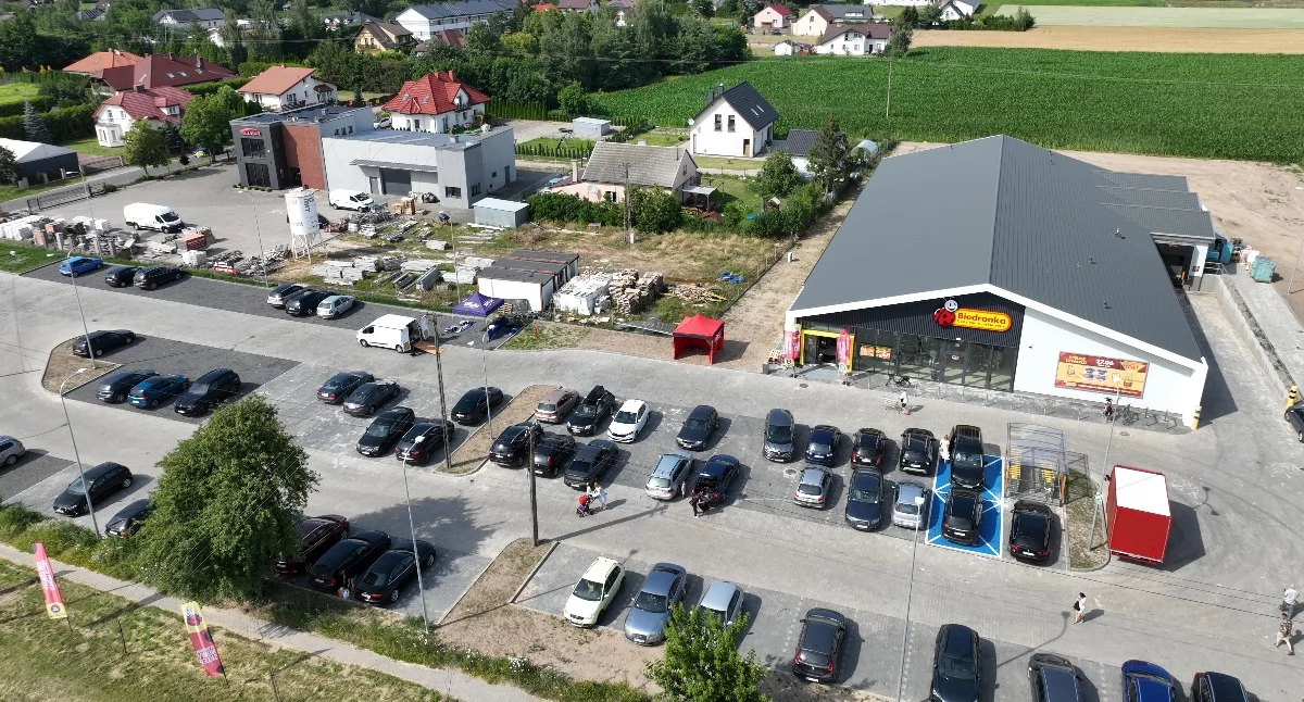 Biedronka w podotoruńskim Głogowie, fot. RSB Real Estate