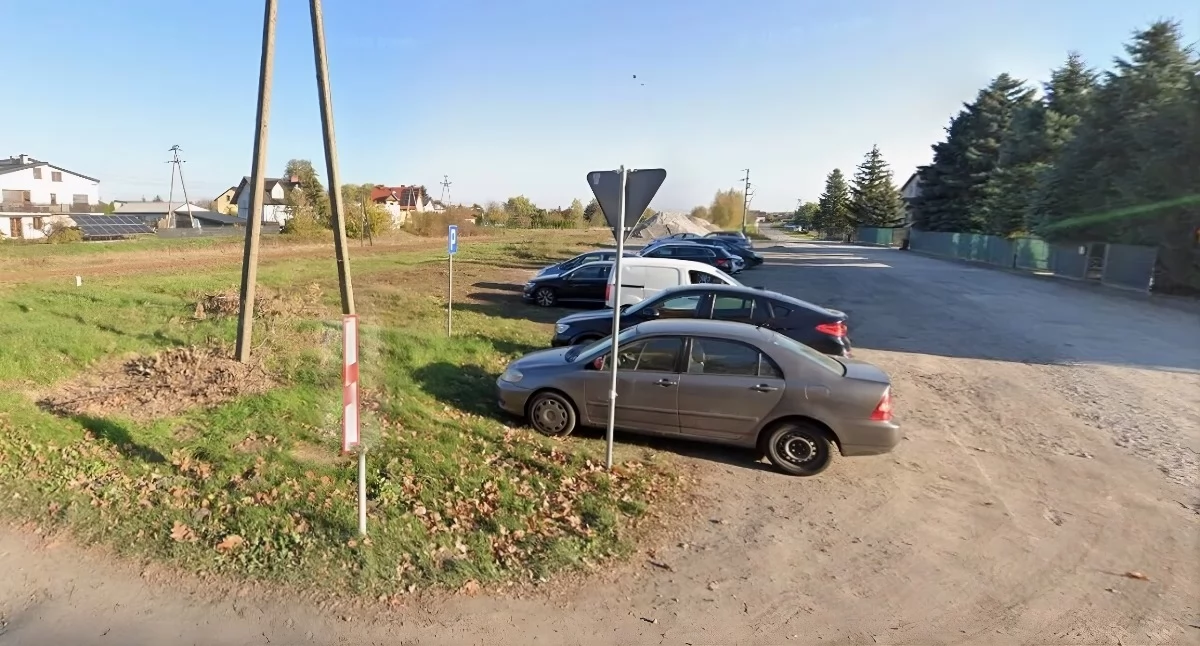 Ulica Dworcowa w Obrowie pod Toruniem, fot. Screen z Google Maps