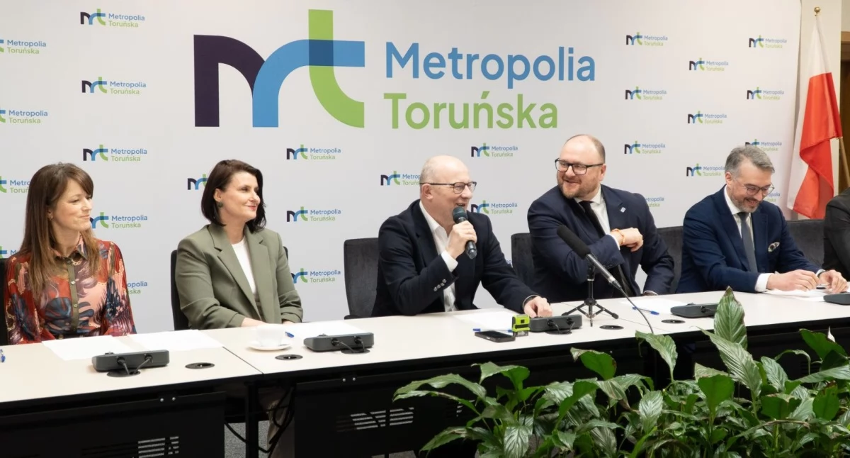 Podpisanie listu intencyjnego w Starostwie Powiatowym w Toruniu, fot. Magda Majewska / Starostwo Powiatowe w Toruniu