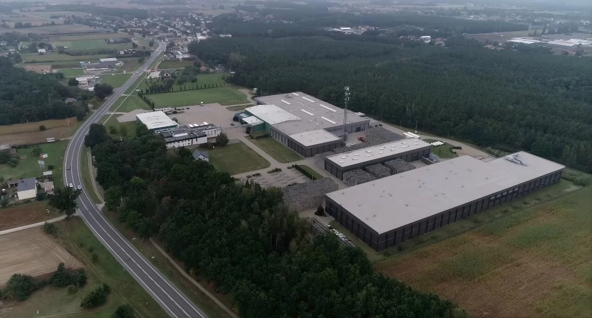 Dawny zakład Marwit w Złejwsi Wielkiej, fot. zdjęcia z drona: Materiały syndyka / archiwum ototorun.pl oraz UG Zławieś Wielka