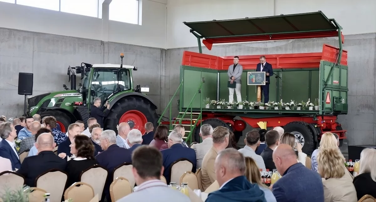 Jubileusz 25-lecia Zakładu Produkcji Rolnej w Kowrozie, fot. Andrzej Goiński/UMWKP