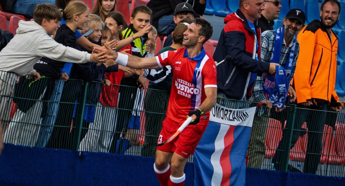 Zawodnik HK Pomorzanin Toruń Michał Raciniewski, fot. Sławomir Kowalski