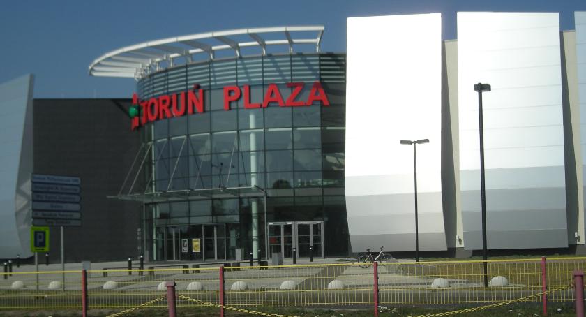 Właściciel Centrum Handlowego Plaza w Toruniu porozumiał się z funduszem inwestycyjnym w sprawie sprzedaży galerii.