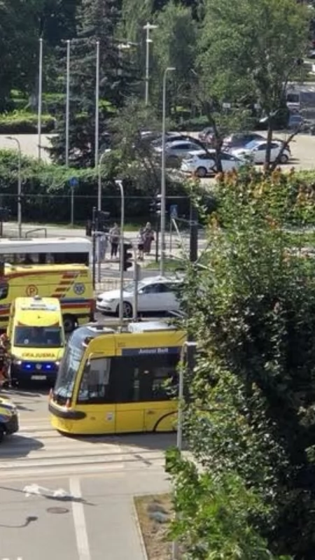 Tramwaje zderzyły się w centrum Torunia. Prokuratura wskazała winnego