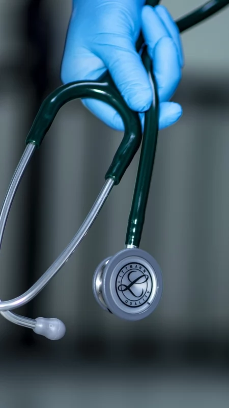 Alarm w szpitalu w Toruniu. Lekarze twierdzą, że są zastraszani