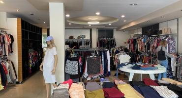 Popularny second-hand kusi mieszkańców rabatami z okazji urodzin