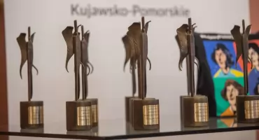 Stalowe Anioły – zarząd województwa nagrodzi liderów pomocy społecznej
