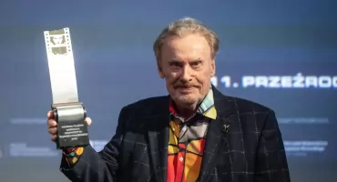 Daniel Olbrychski otrzymał nagrodę od marszałka województwa