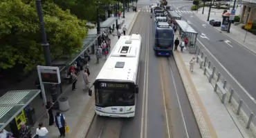 W Toruniu zostanie uruchomiona darmowa komunikacja. W tym dniu nie trzeba kasować biletu