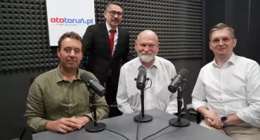 Pytania o Toruń - wstrzymywanie budowy ECFC to szkodzenie miastu?