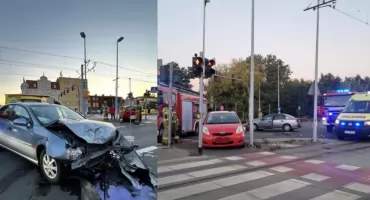 55-latka wjechała na czerwonym na skrzyżowanie w Toruniu. 4 osoby trafiły do szpitala