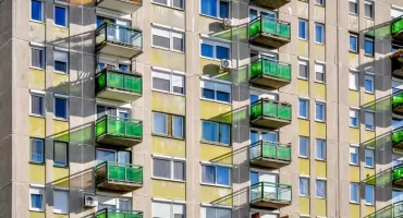 Gaz dla spółdzielni mieszkaniowych – dlaczego warto wybrać to źródło energii?