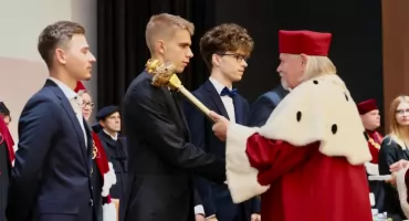 Nowy rok na UMK. Rektor zastanawia się, jak zatrzymać odpływ studentów