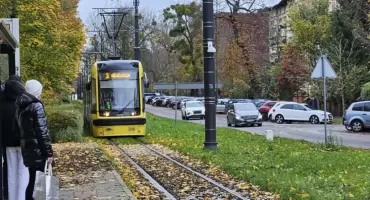 Problemy z tramwajami w Toruniu. MZK ostrzega przed groźnym zjawiskiem 
