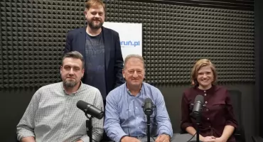 Pytania o Toruń - czy samorządowcy powinni zarabiać więcej?