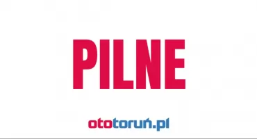 Awaria wodociągu pod Toruniem. Droga na granicy miasta została zamknięta