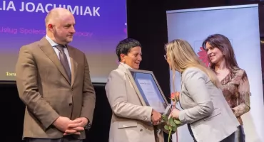 Na gali w Toruniu ogłoszono najlepszych pracowników socjalnych w województwie