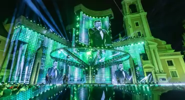 Zenek zarobi krocie na Sylwestrze w Toruniu. Stawka przedostała się do mediów