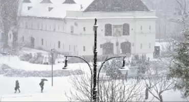 Kolejne uderzenie zimy w Toruniu. Tego dnia znowu będzie sypać śnieg