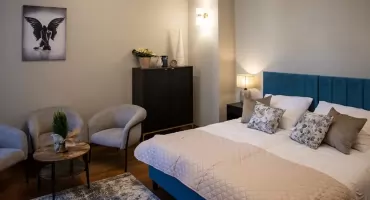 W kamienicy w Toruniu został otwarty nowy hostel. Podano ceny za nocleg