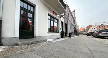 Problemy znanej pizzerii w Toruniu. Została tymczasowo zamknięta 