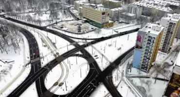 Zima znowu zaatakuje w Toruniu. IMGW wydał ostrzeżenie drugiego stopnia