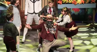 Uwielbiana opowieść zniknie z teatru w Toruniu. Będzie żegnana przez trzy dni