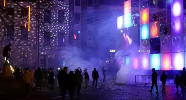 Toruń szykuje niespodziankę na Walentynki. W centrum Torunia stanie wielka scena