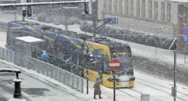 Zima nie daje za wygraną. W Toruniu znowu będzie padać śnieg