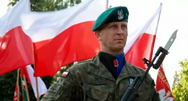 W Toruniu ma powstać wyższa szkoła oficerska. Podpisano porozumieine