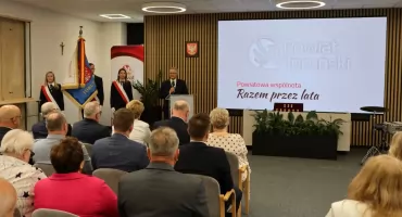 W Toruniu odbyła się uroczystość „Powiatowa wspólnota – razem przez lata” 