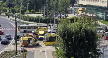 Tramwaje zderzyły się w centrum Torunia. Prokuratura wskazała winnego