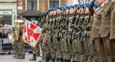 12. Wojskowy Oddział Gospodarczy w Toruniu otrzymał sztandar