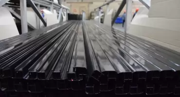 Automatyzacja produkcji i logistyki – jak nowoczesne technologie zwiększają efektywność przedsiębiorstw?