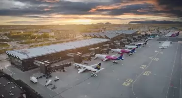 W Toruniu uruchomiono transport na lotniska. Dostępne są dwa kierunki 