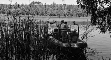 Tragiczny początek wakacji pod Toruniem. Mężczyzna utonął w jeziorze