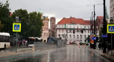Anomalia pogodowa w lipcu. Arktyczne powietrze zmierza do Torunia