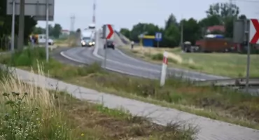 Magazyn Gminy Lubicz. Na drodze pod Toruniem powstanie przejście dla pieszych