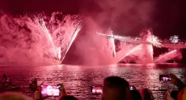 Niebo nad Toruniem zamieni się w scenę. To będzie wielkie lotnicze show