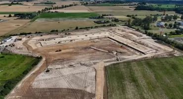 Gigant stawia terminal logistyczny pod Toruniem. Budowa już się rozpoczęła