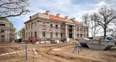 Pałac pod Toruniem przechodzi kapitalny remont. To perła architektury klasycystycznej